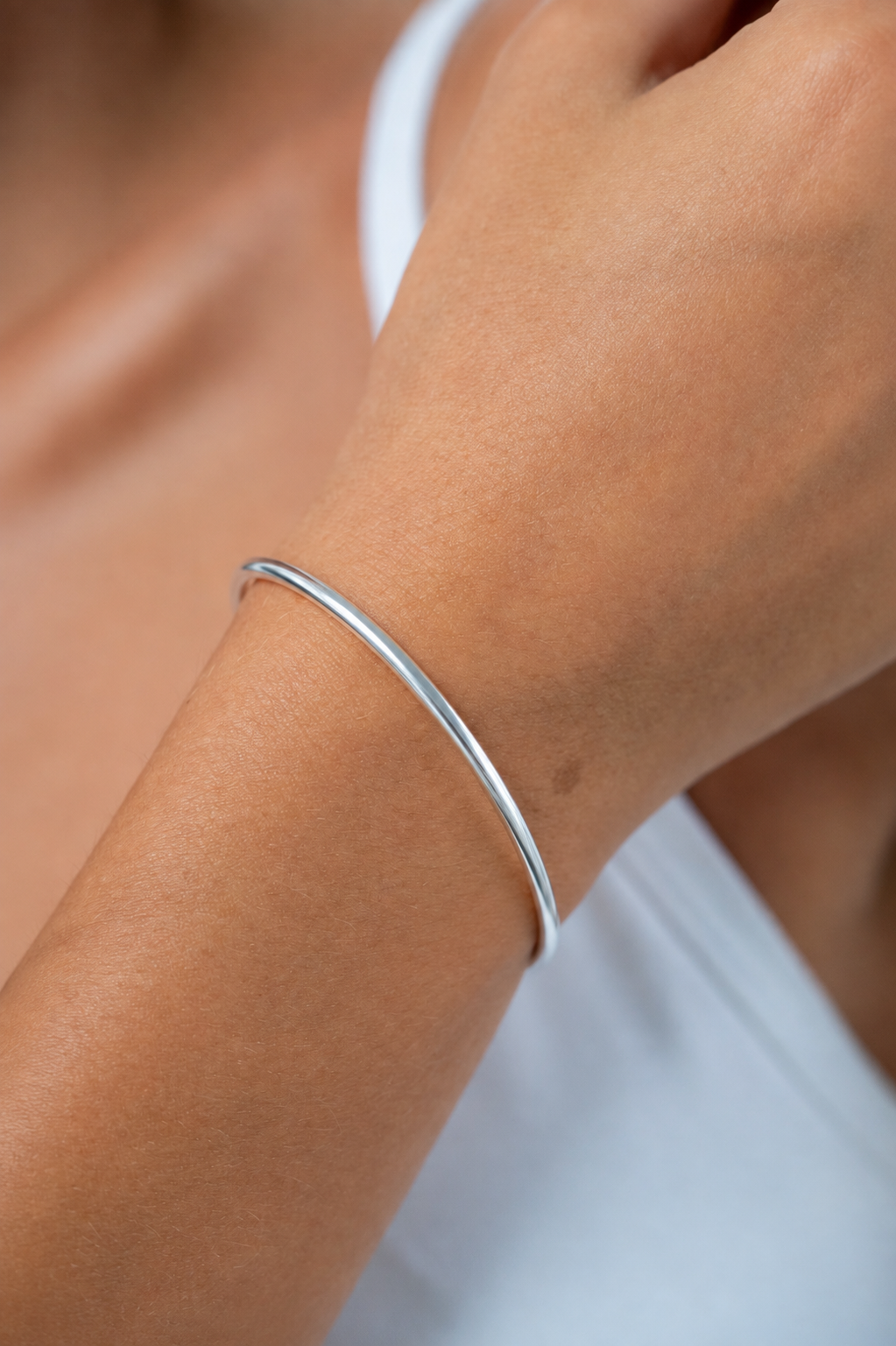 Cecilia Plain Bangle