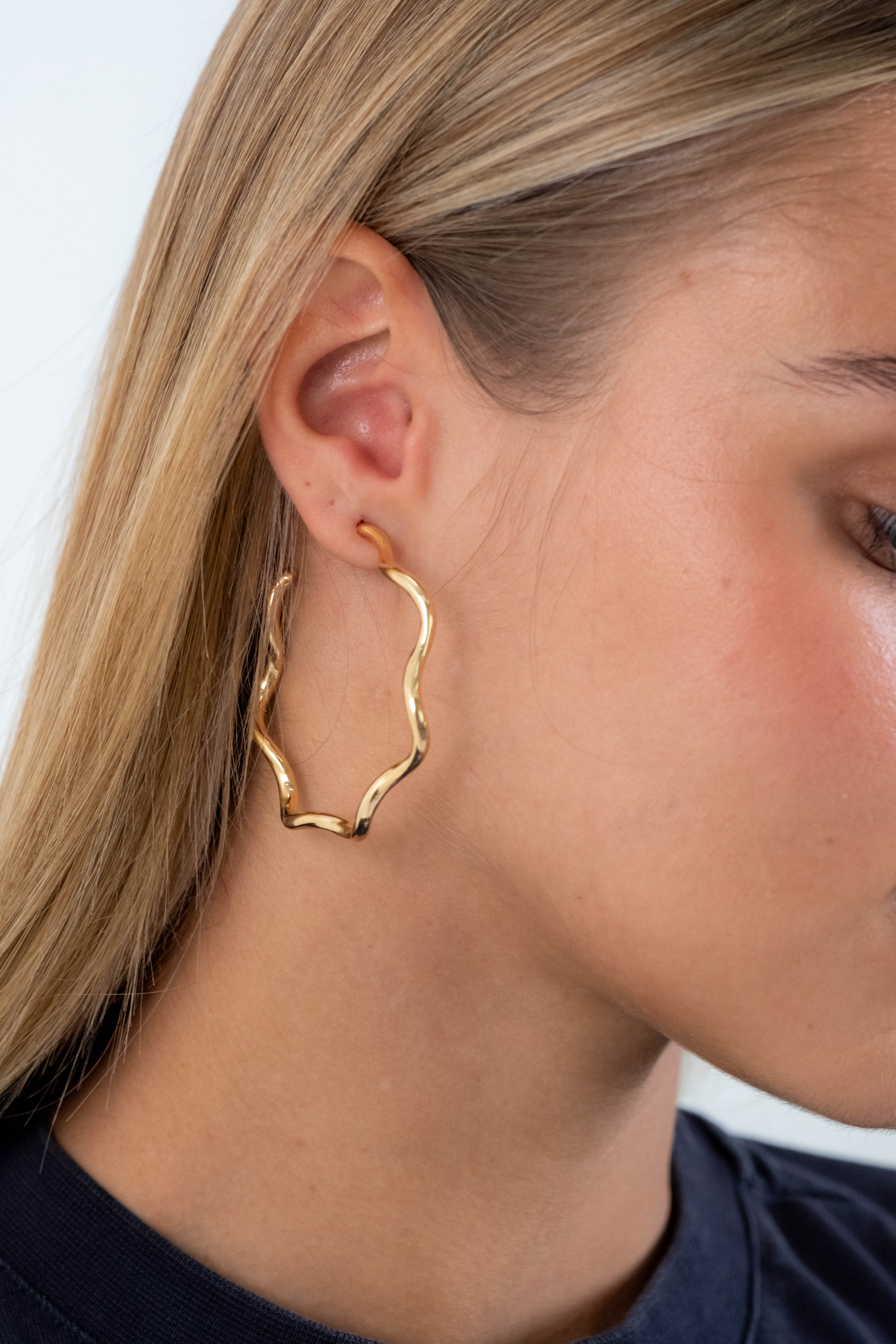 Enzey Earhoop