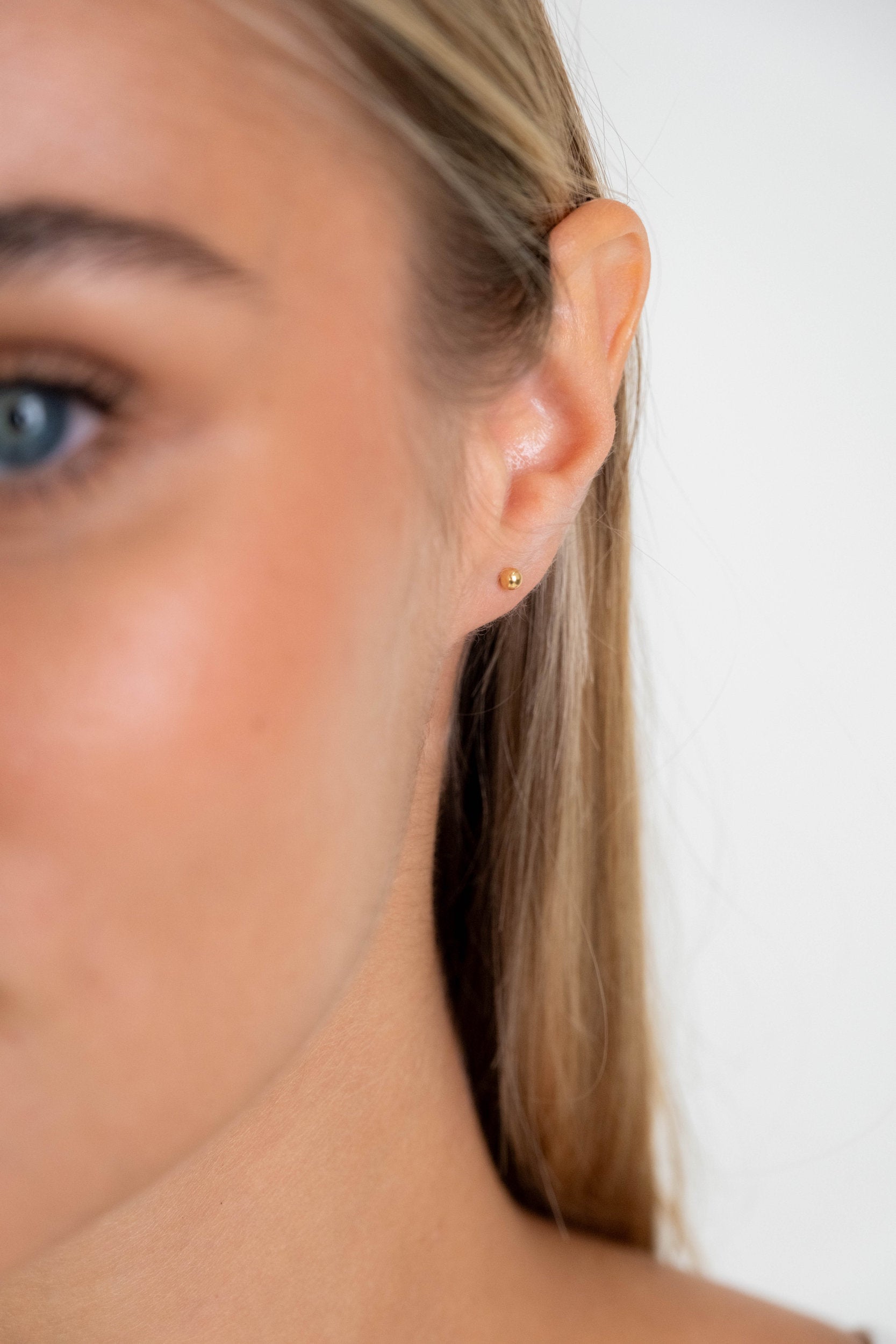 Aura Earstud